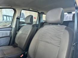 RENAULT - DUSTER - 2012/2013 - Prata - R$ 48.900,00