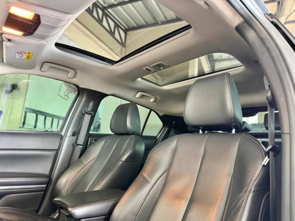 MITSUBISHI - ECLIPSE CROSS - 2019/2020 - Cinza - R$ 117.900,00