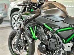 KAWASAKI - Z650 - 2023/2024 - Cinza - R$ 41.900,00