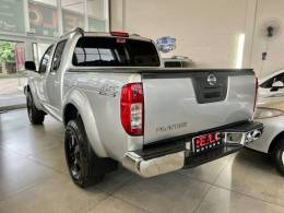 NISSAN - FRONTIER - 2014/2015 - Prata - R$ 103.900,00