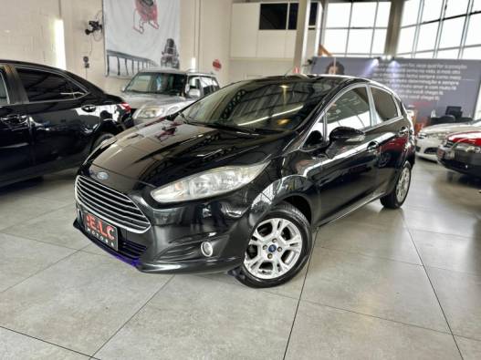 FORD - FIESTA - 2013/2014 - Preta - R$ 43.900,00
