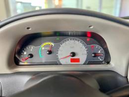 FIAT - PALIO - 2012/2013 - Vermelha - R$ 29.900,00