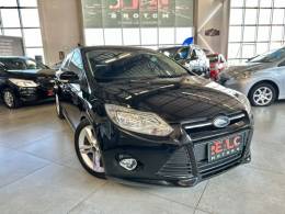 FORD - FOCUS - 2013/2014 - Preta - R$ 44.900,00