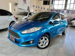 FORD - FIESTA - 2013/2014 - Azul - R$ 46.900,00