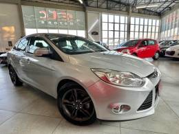 FORD - FOCUS - 2013/2014 - Prata - R$ 52.900,00