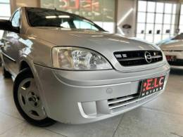 CHEVROLET - CORSA - 2005/2005 - Prata - R$ 24.900,00