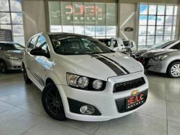 CHEVROLET - SONIC - 2013/2014 - Branca - R$ 42.900,00